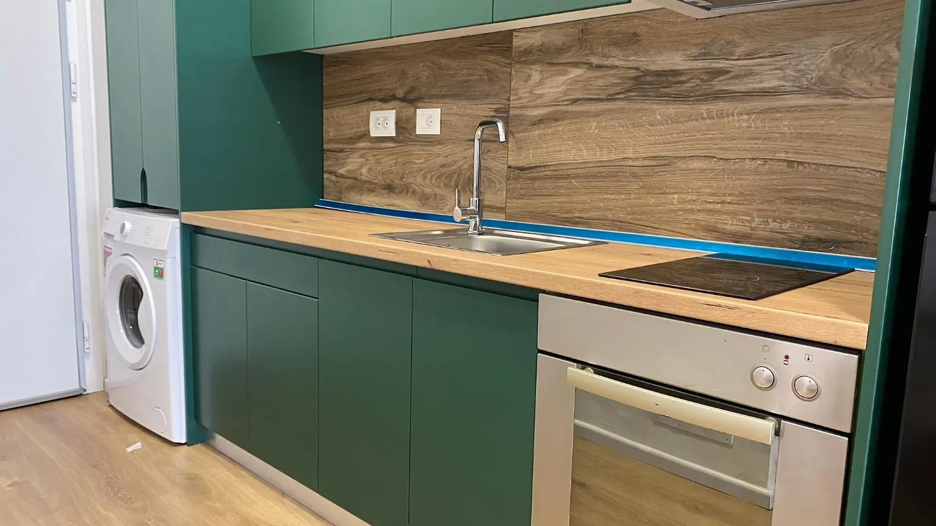 Kaimi Gemstone Studio Apartments - 24H Check In Tirana 0*,  Albánie