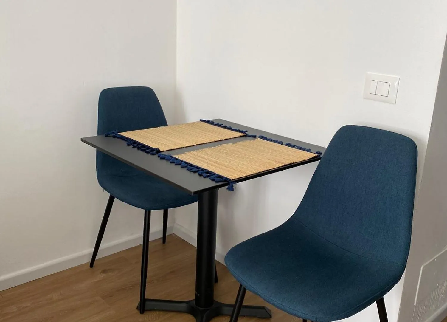 Kaimi Gemstone Studio Apartments - 24H Check In Tirana Albania