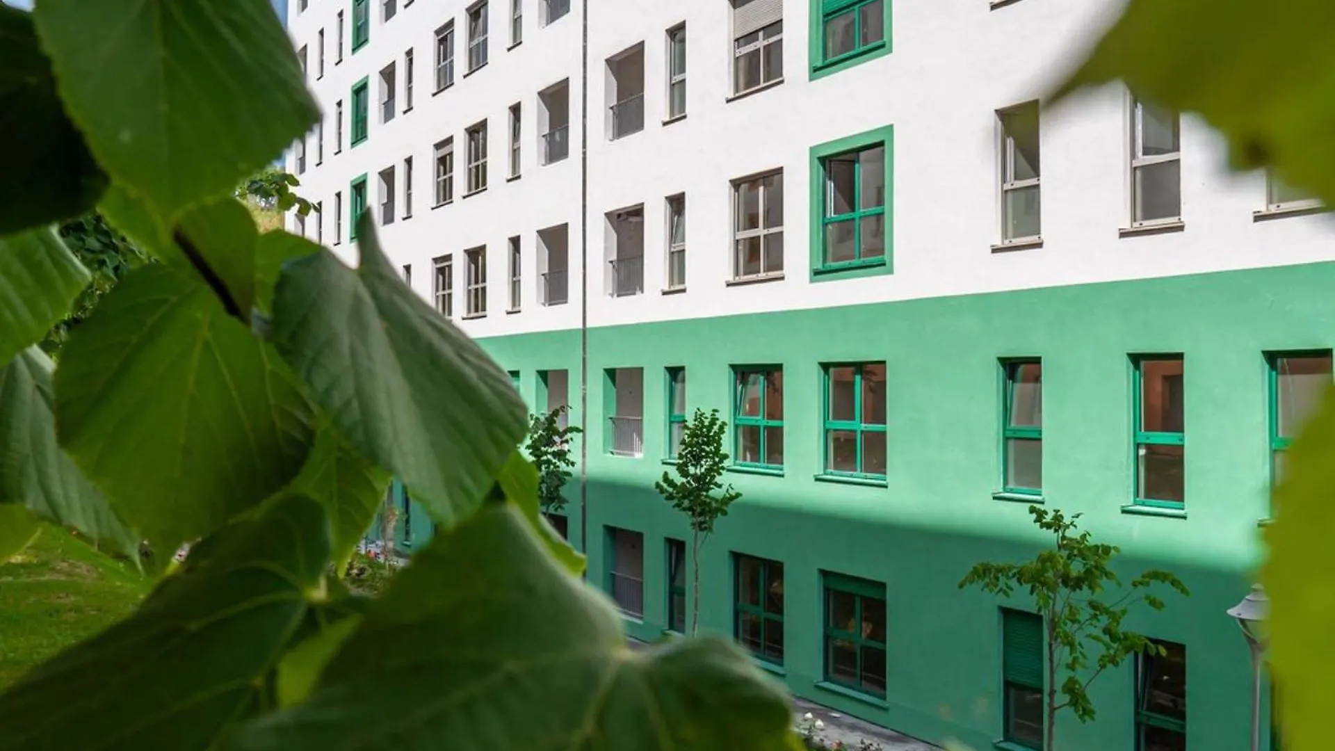 Kaimi Gemstone Studio Apartments - 24H Check In Tirana